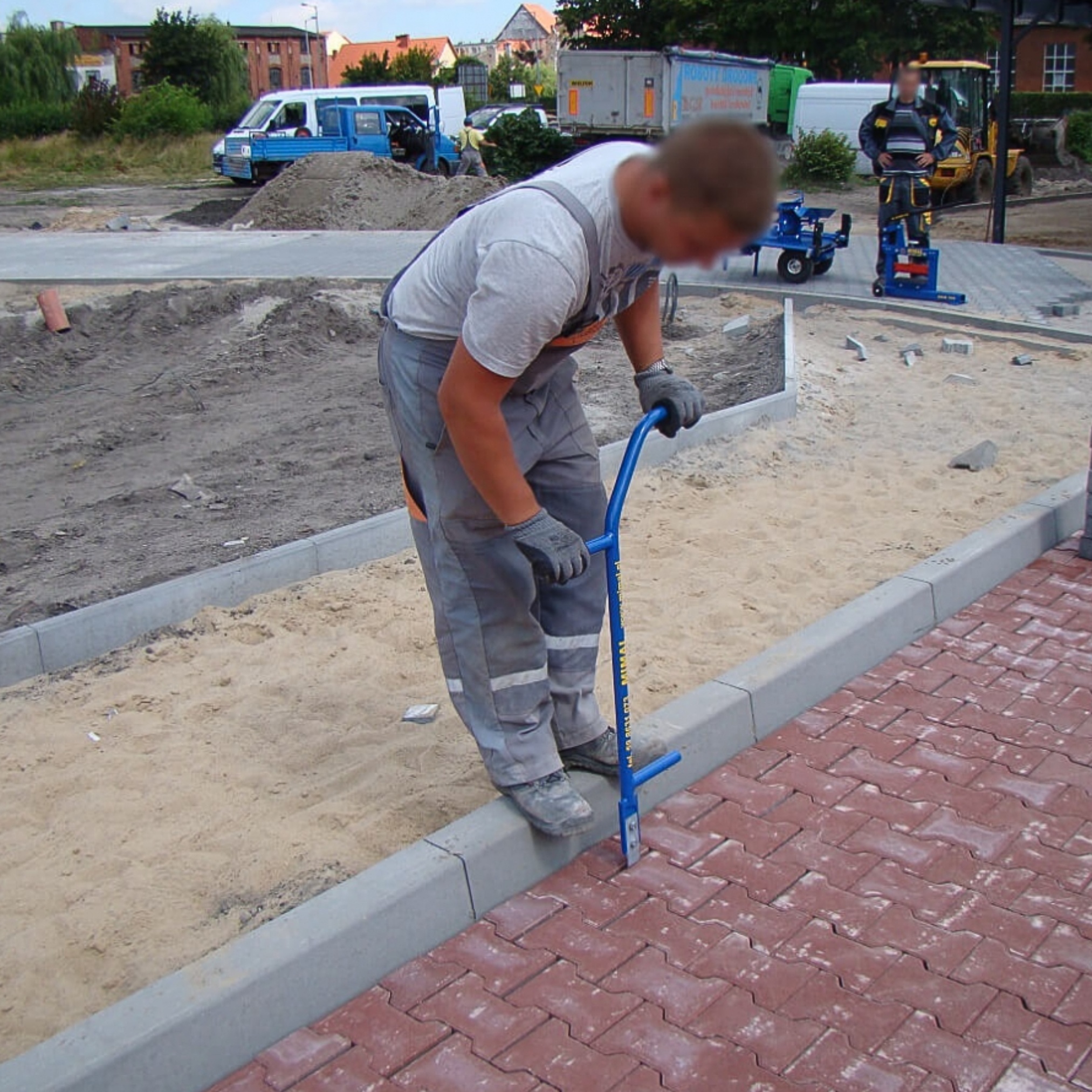 MI-LBR - Tyč na opravu dlažby Mimal (4)